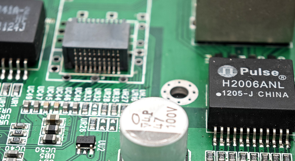 जागतिक PCBA कारखान्यांमधील तंत्रज्ञान आणि सेवांमधील फरक शोधणे