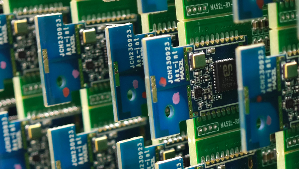 PCBA कारखाने अत्यंत क्लिष्ट सर्किट डिझाईन्सच्या उत्पादन गरजा कशा पूर्ण करतात?