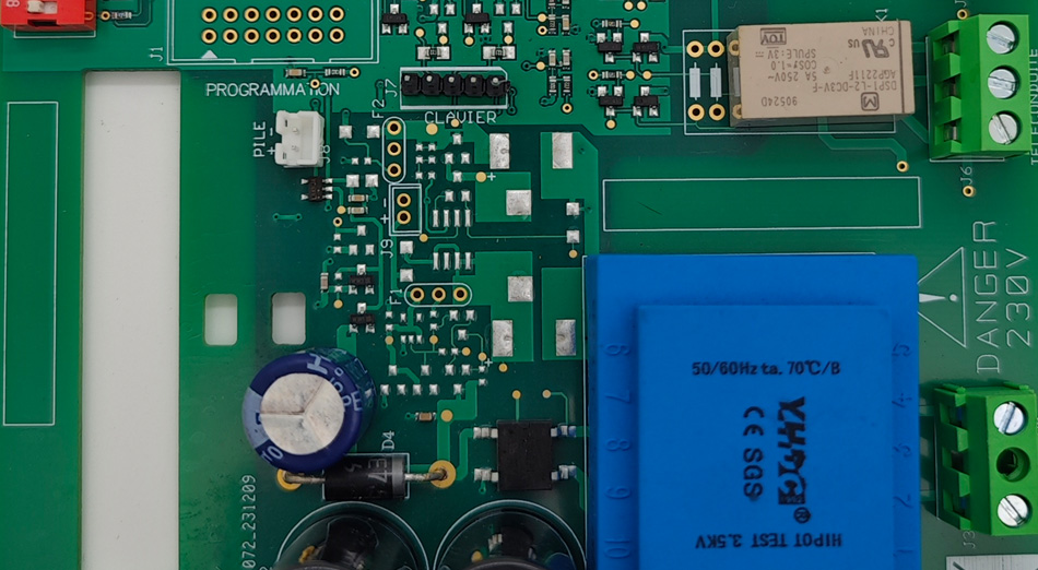 पीसीबीए फॅक्टरी ग्राहक केस स्टडीज एक्सप्लोर करणे: कोणते घटक दीर्घकालीन भागीदारी निर्धारित करतात?