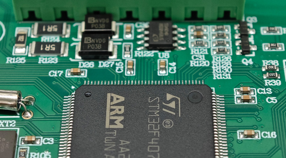 उच्च-परिशुद्धता RCU PCBA प्रक्रिया: कोणत्या तांत्रिक नवकल्पनांनी उद्योग मानके बदलली आहेत?